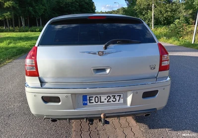 Chrysler 300C AWD 5.7 HEMI Automaatti 2005, photo 6/10