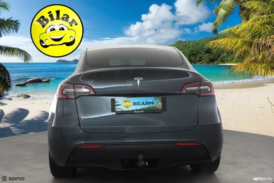 Tesla Model Y RWD 2023, photo 5/33