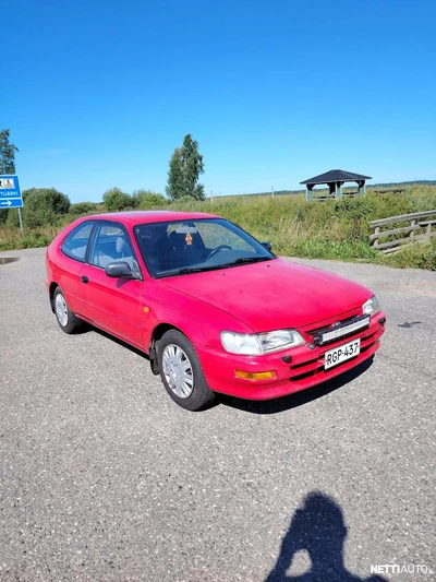 Toyota Corolla 1.6 CXI 3D 1996, kuva 4/10