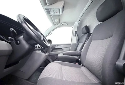 Volkswagen Transporter 2023, photo 5/6