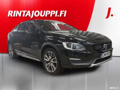 Volvo S60 Cross Country 2016, photo 1/24