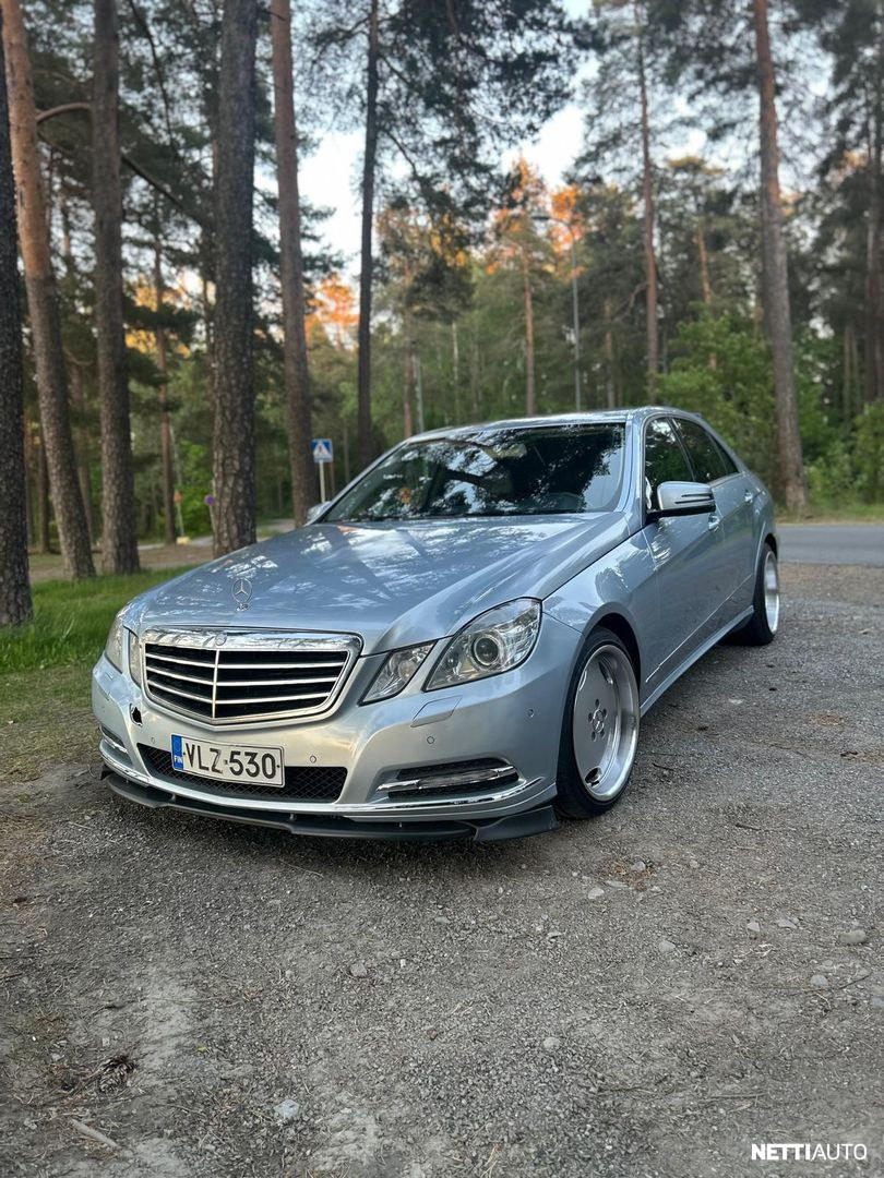 Mercedes-Benz E
