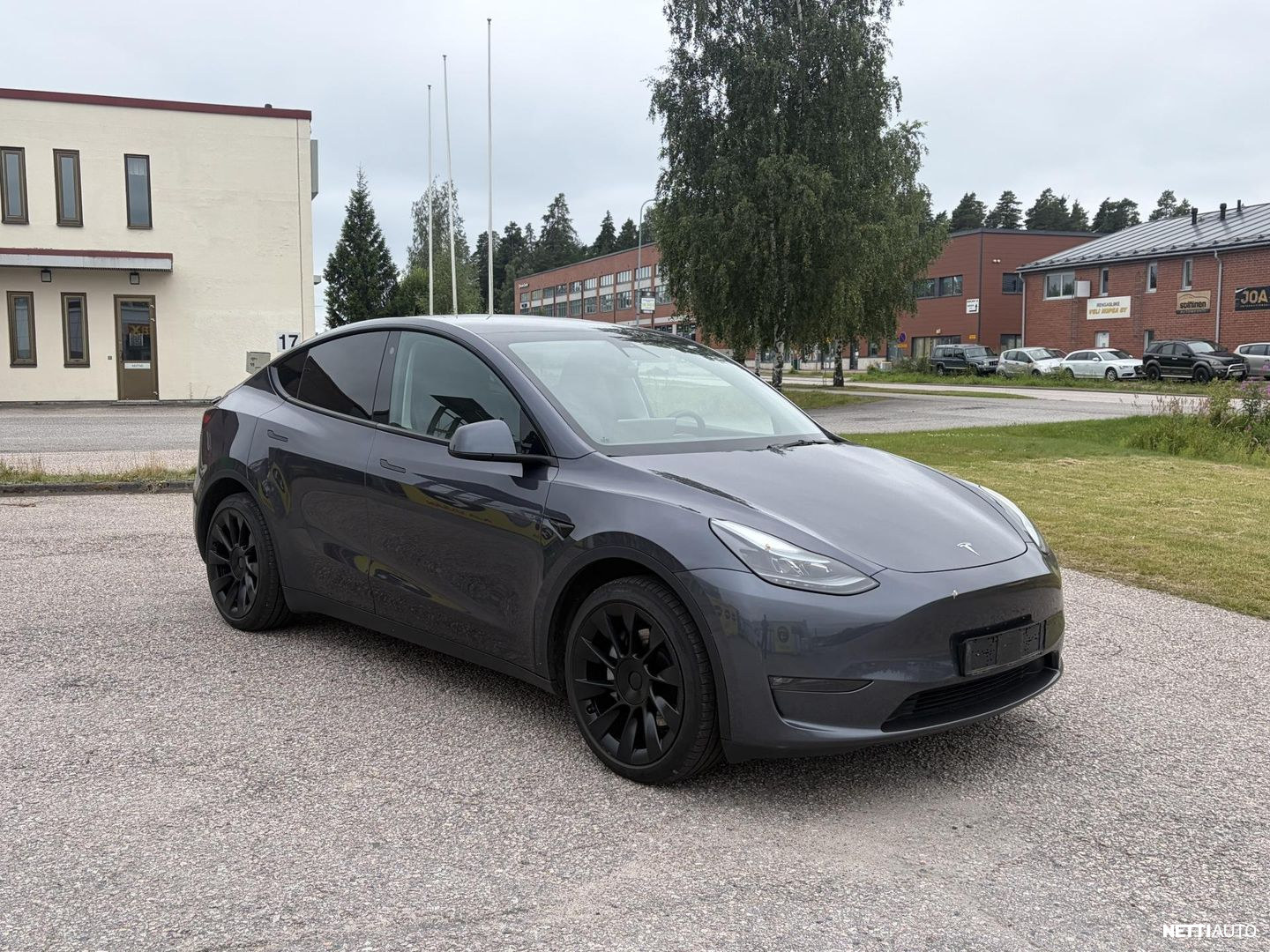 Tesla Model Y 2023, photo 2/10