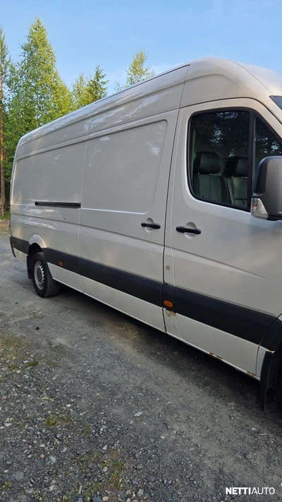 Volkswagen Crafter 2011, photo 6/12