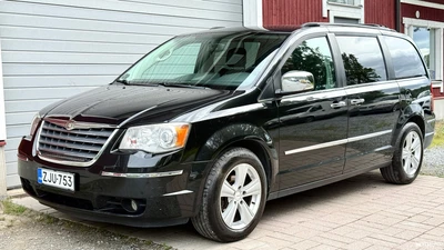 Chrysler Voyager 2,8 CRD 2011, kuva 2/17