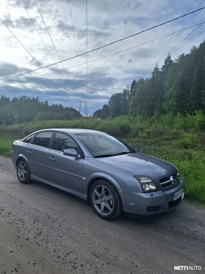 Opel Vectra 2005, kuva 2/9
