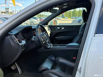 Volvo XC60 T8 AWD R-Design aut 2018, photo 5/7