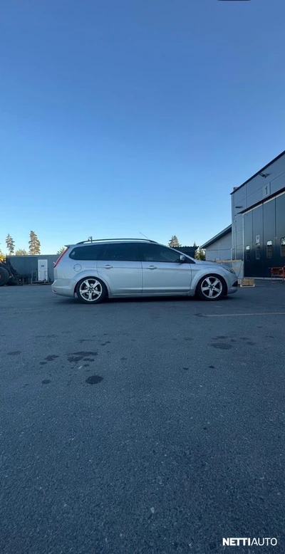 Ford Focus 2009, kuva 6/6