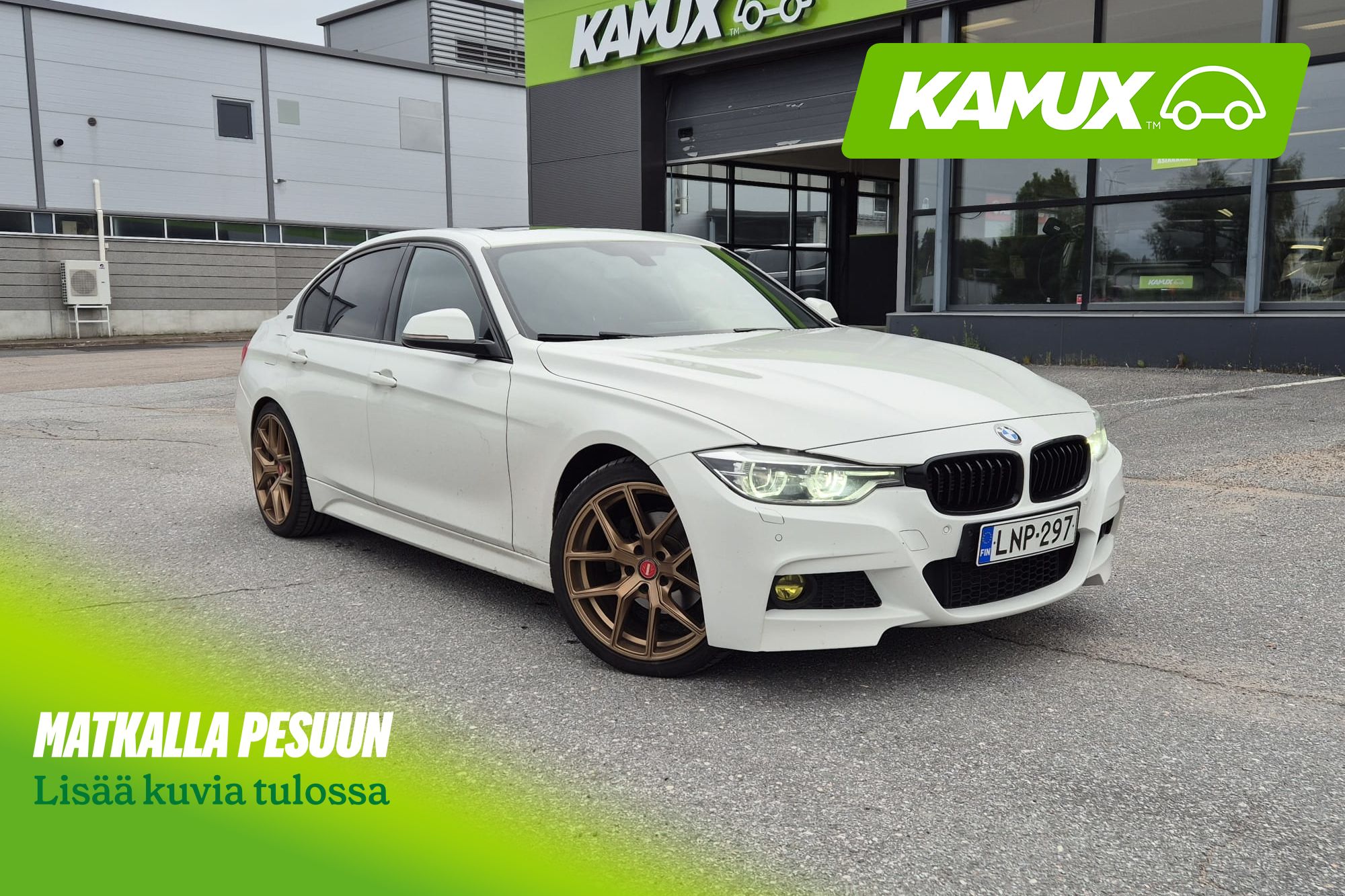 BMW 330