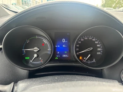Toyota C-HR 1,8 Hybrid Active 2017, kuva 6/10