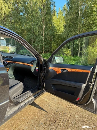Mercedes-Benz E 220 CDI 2008, kuva 7/10