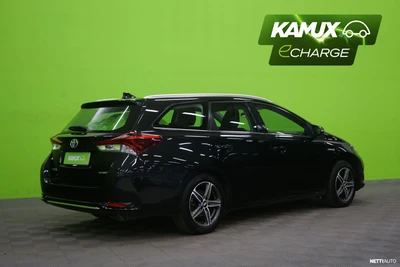 Toyota Auris Touring Sports 1,8 Hybrid 2019, photo 4/33