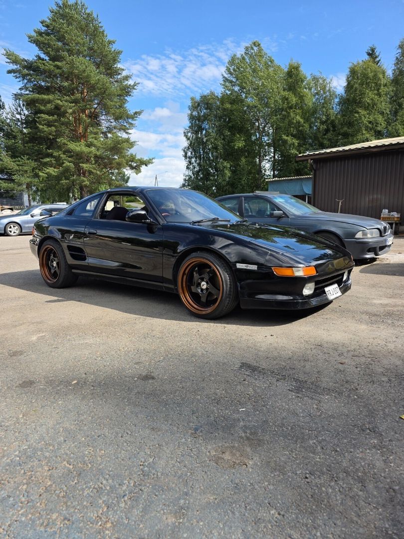 Toyota MR2