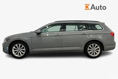 Volkswagen Passat 2023, photo 5/37