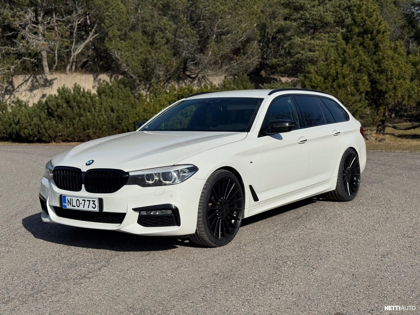 BMW 520