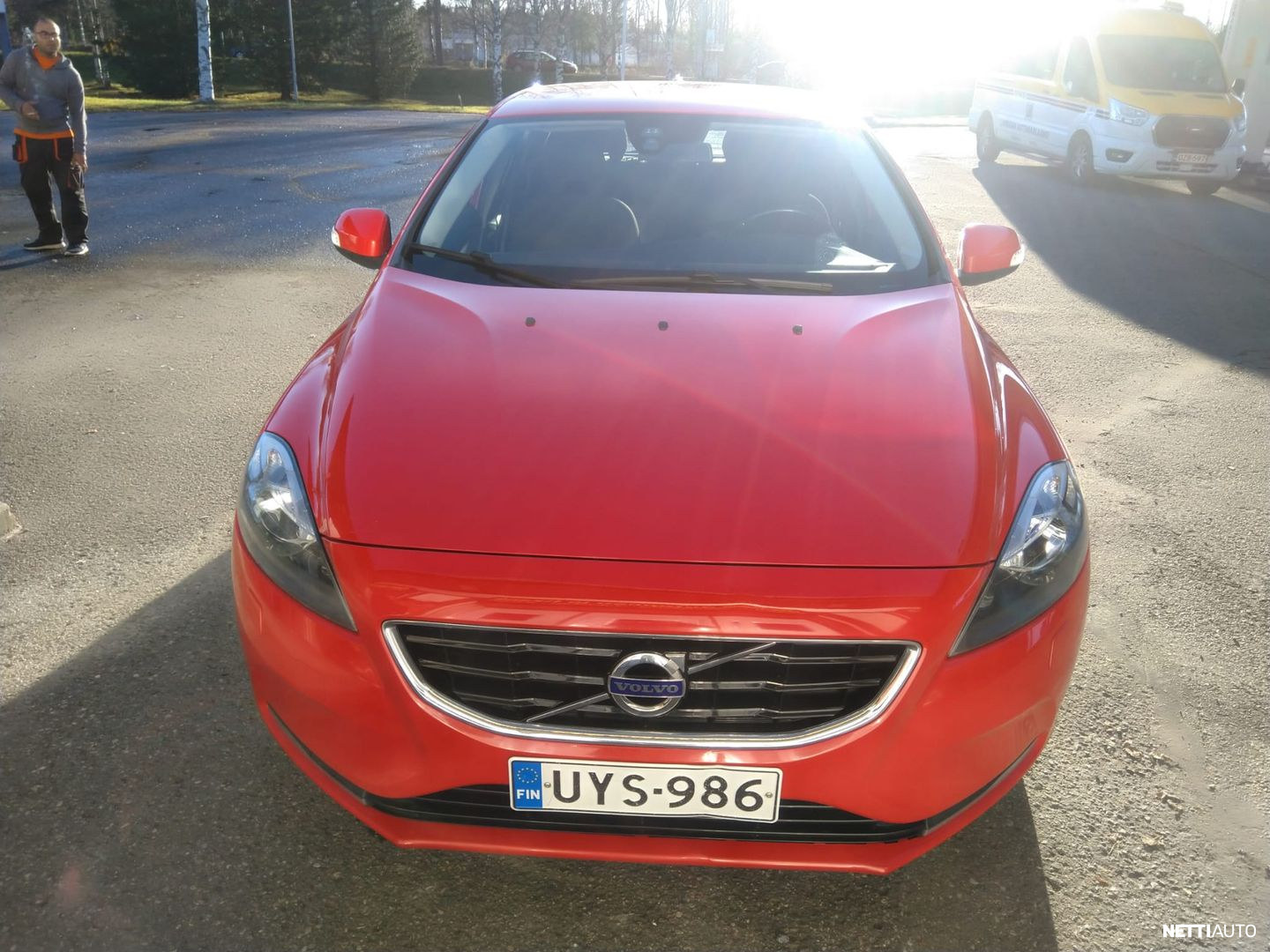 Volvo V40