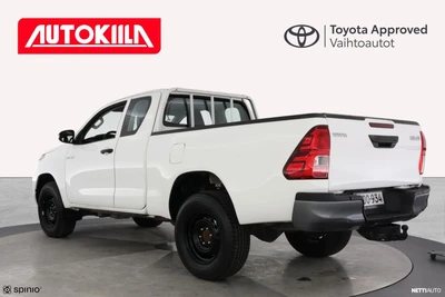Toyota Hilux Extra Cab 4WD 2,4D Life 2022, photo 3/18