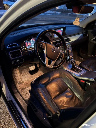 Volvo V70 D4 Classic Business aut 2015, kuva 1/5