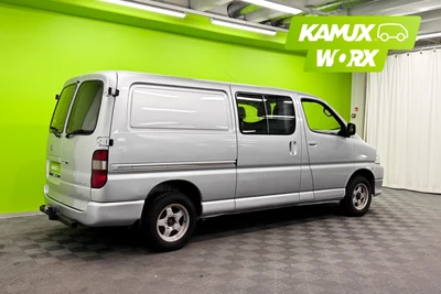 Toyota Hiace 2,5 D-4D 117 5ov pitkä 4WD 2006, photo 4/17