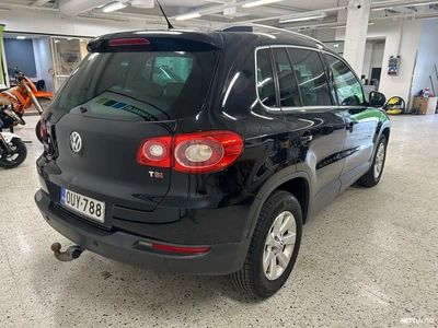 Volkswagen Tiguan 2008, photo 5/16