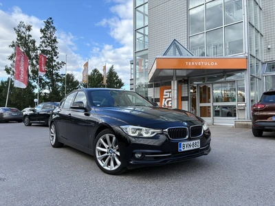 BMW 330 F30 Sedan 330e A Business Sport 2018, photo 1/10