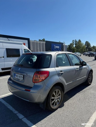 Suzuki SX4 2011, photo 3/8