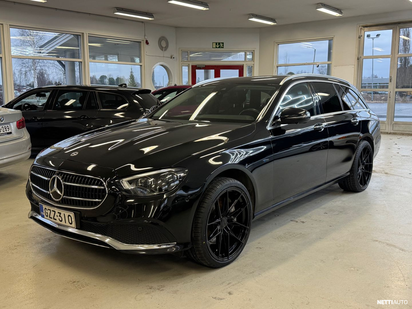 Mercedes-Benz E