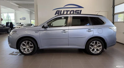 Mitsubishi Outlander PHEV 2014, kuva 2/20