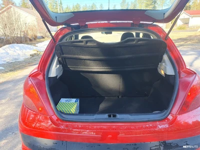Peugeot 207 2006, kuva 2/11