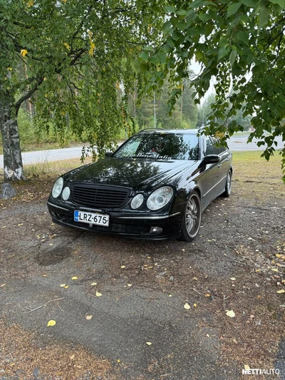 Mercedes-Benz E 2004, kuva 7/11
