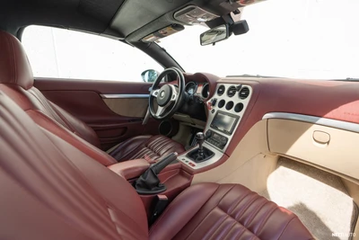 Alfa Romeo Spider 3,2 JTS V6 Q4 (2008) 2008, kuva 7/15