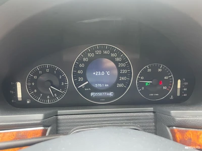 Mercedes-Benz E 2006, kuva 6/9