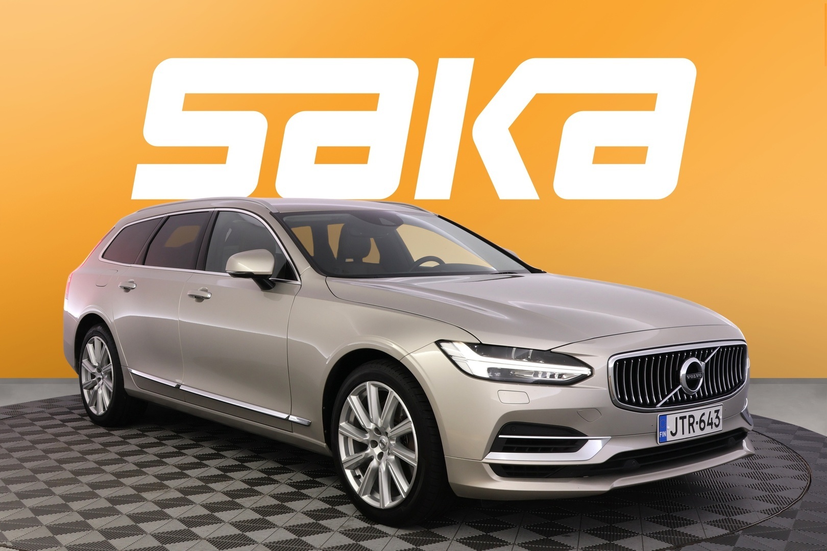 Volvo V90