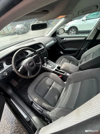 Audi A4 2009, photo 7/19