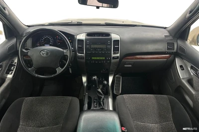 Toyota Land Cruiser 2005, kuva 7/38
