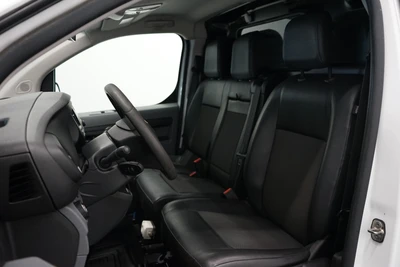 Toyota Proace L2 2.0 D 120 4x4 5-Ovinen 2021, photo 6/18