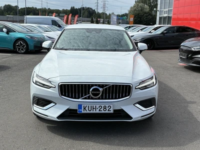 Volvo S60 2021, kuva 2/10