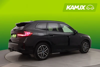 BMW iX1 U11 30 xDrive Fully Charged 2023, kuva 2/39