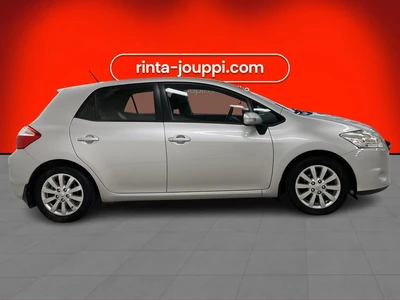 Toyota Auris 2011, kuva 5/24