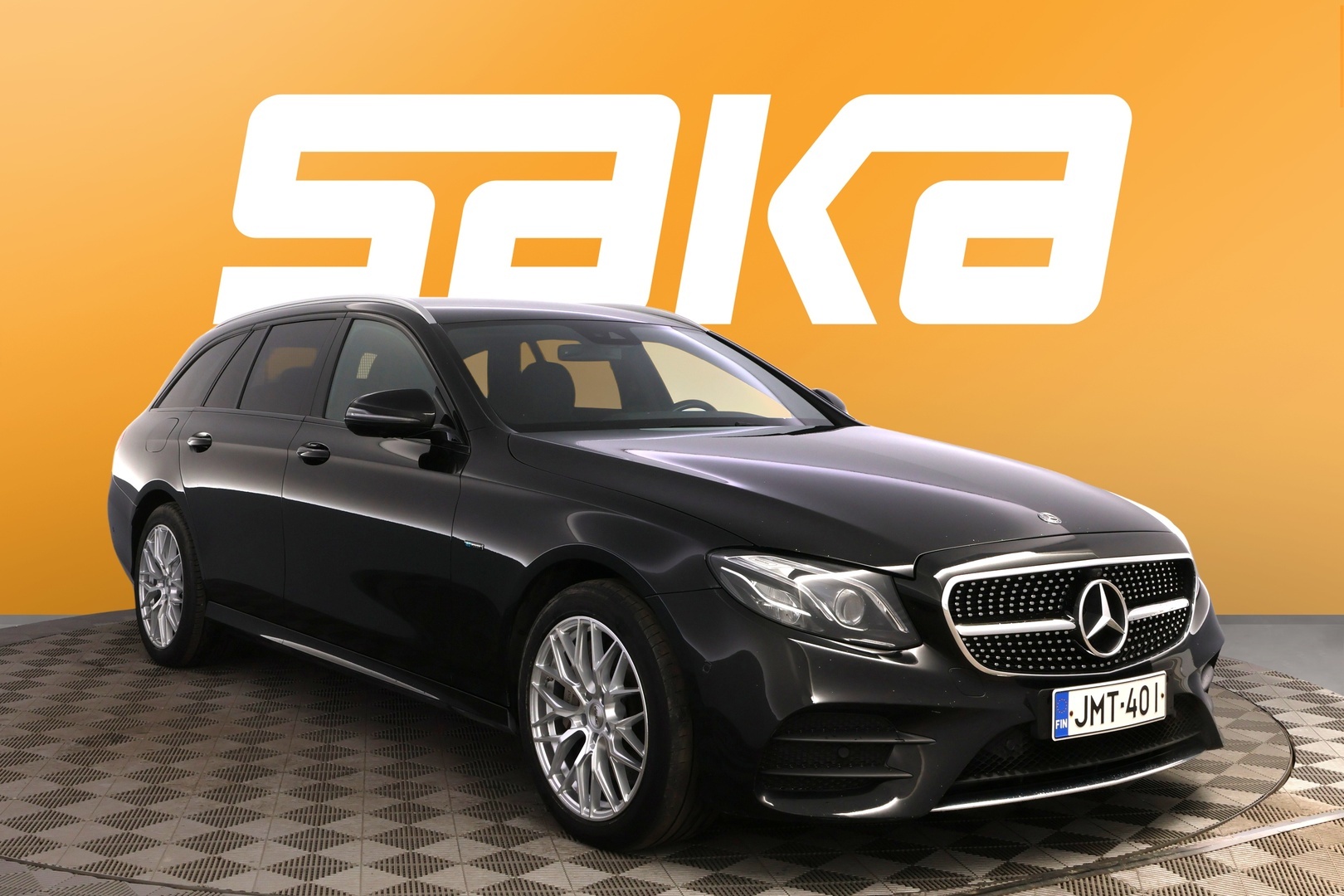 Mercedes-Benz E