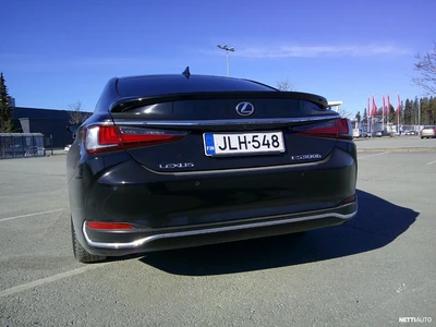 Lexus ES 2020, kuva 6/29
