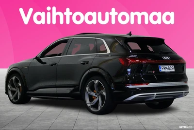 Audi e-tron S quattro 2022, photo 7/36