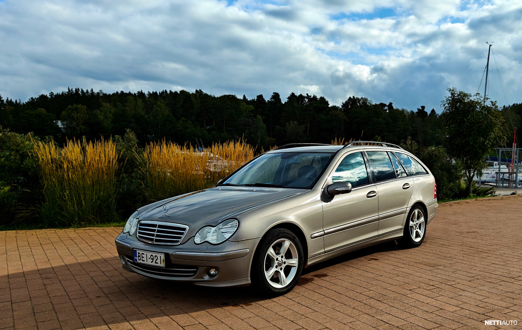Mercedes-Benz C 180