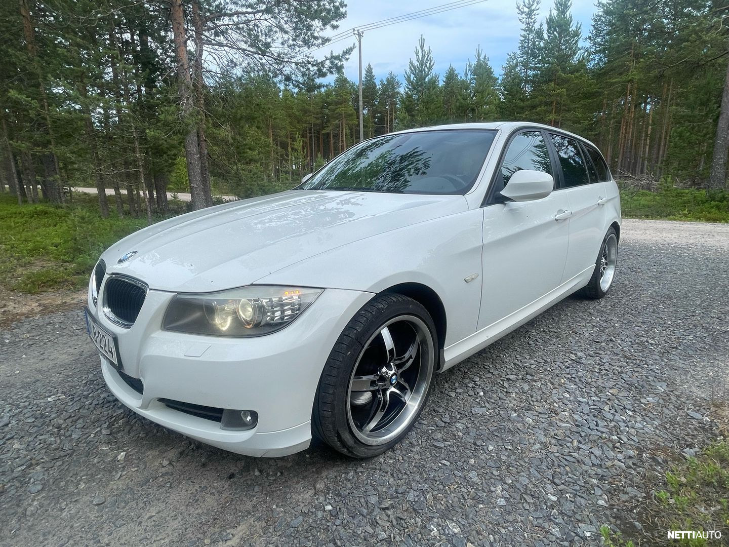 BMW 320