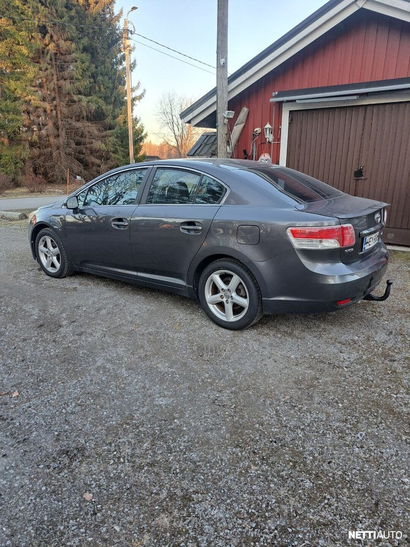 Toyota Avensis