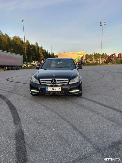 Mercedes-Benz C 2014, kuva 2/10