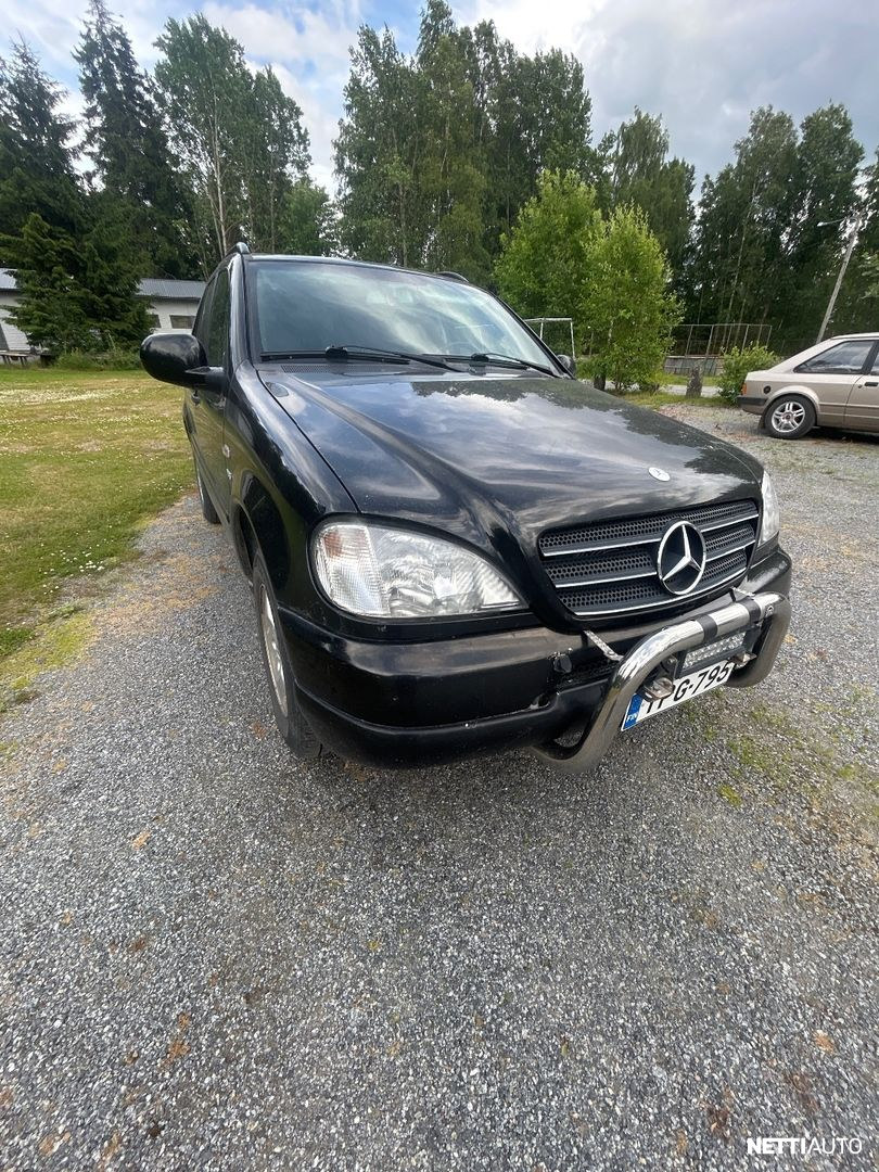 Mercedes-Benz ML