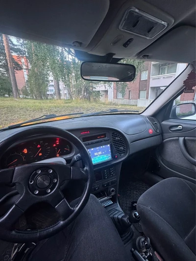 Saab 9-3 2001, kuva 5/8