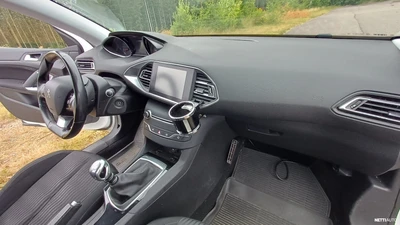 Peugeot 308 SW Active BlueHDi 120 2015, kuva 6/24