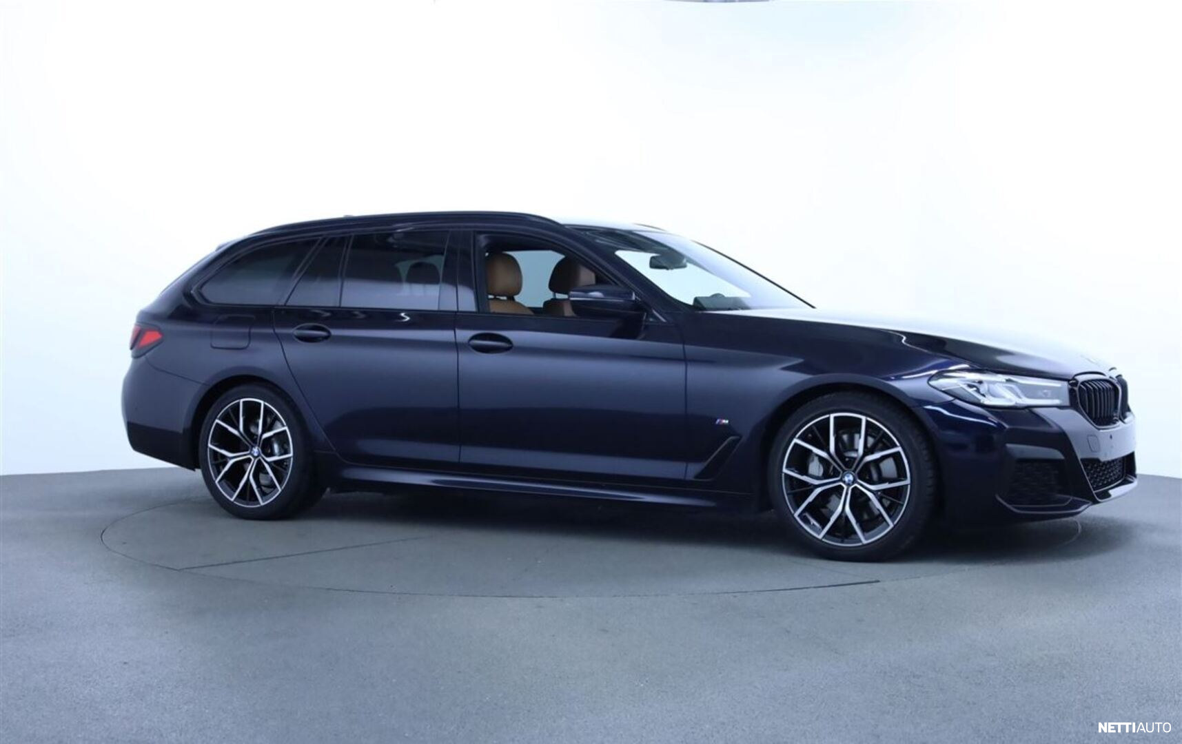 BMW 530 2022, photo 4/14